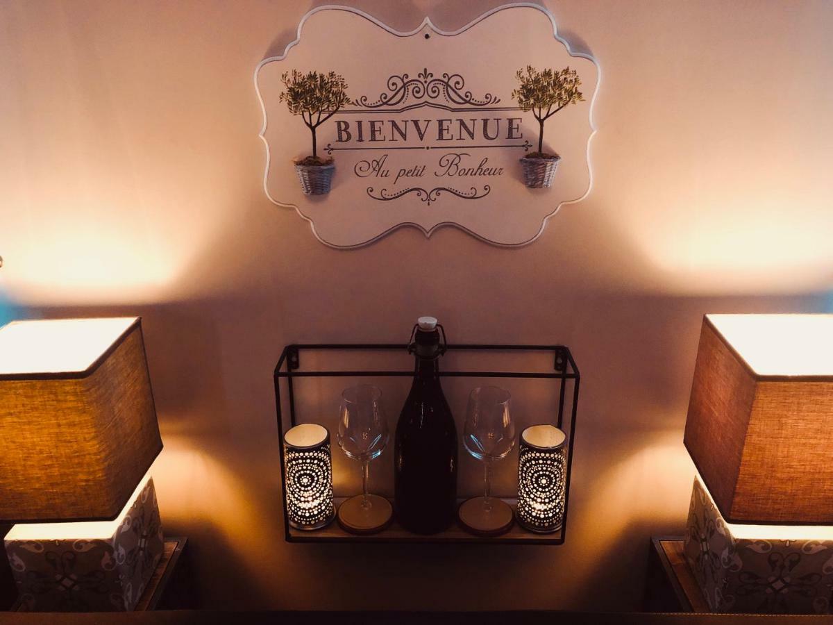 Bienvenue Au Petit Bonheur Apartman Honfleur Kültér fotó